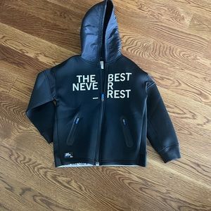 Zara Boys Zip up Hoodie - size 7 like new